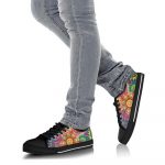 Abstract Bright Floral – Low Top Canvas Shoes