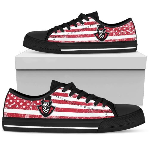 NCAA Austin Peay Governors Low Top Shoes