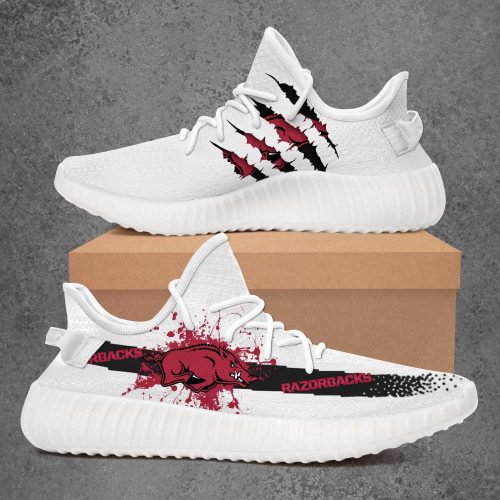 Arkansas Razorbacks NCAA Yeezy Sneaker For Fans