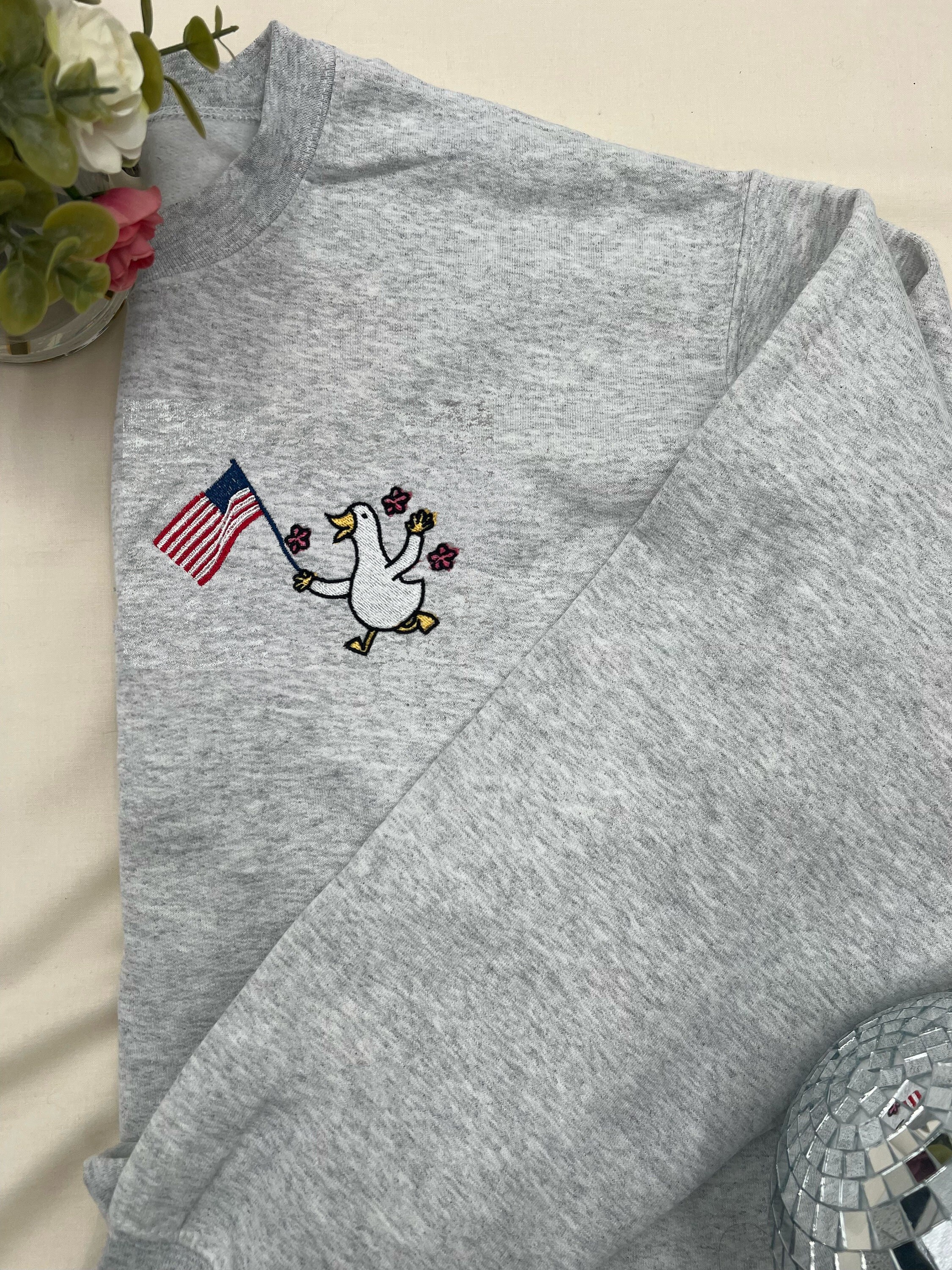 Embroidered Goose America Sweatshirt – Patriotic Crewneck for Independence Day