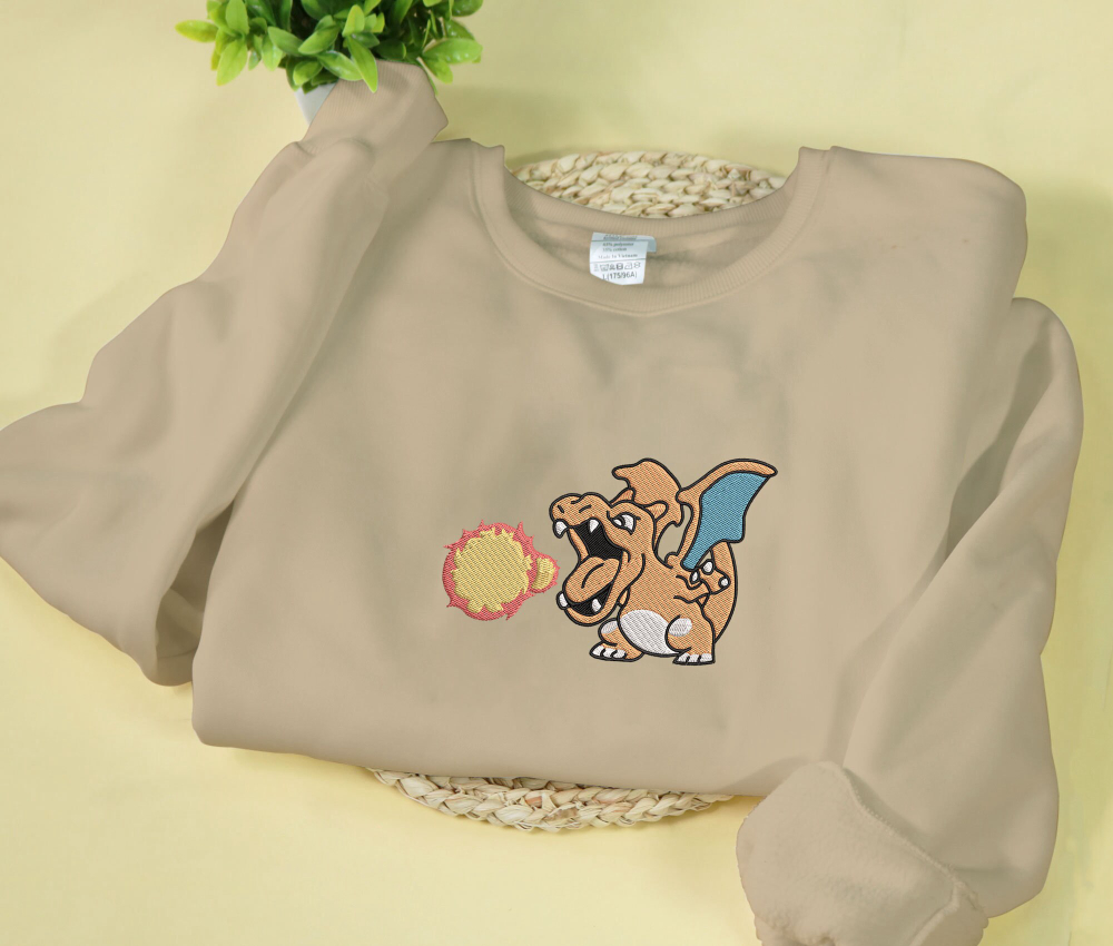 Stylish Embroidered Charizard Sweatshirt – Perfect Gift for Pokémon Fans!