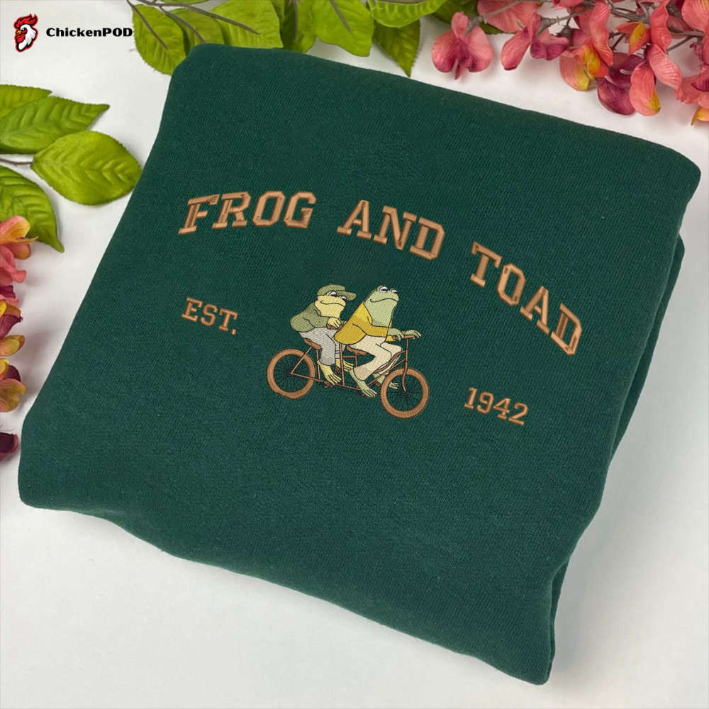 Frog and Toad Embroidered Sweatshirt – Vintage Classic Book Shirt Retro Frog & Bookworm Gift For Her