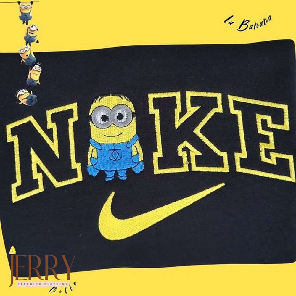 Stylish Minion Nike Sweatshirt with Embroidered Design – Trendy and Comfy!