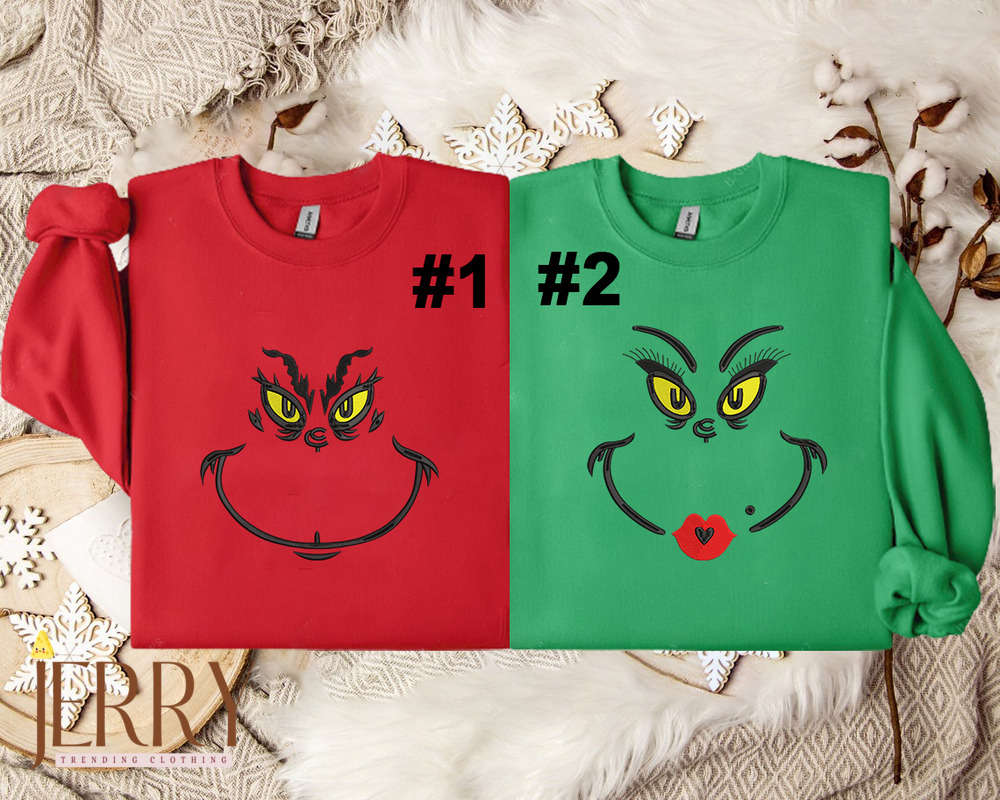 S n o o p y Christmas Embroidered Crewneck: Festive and Stylish Christmas Clothes