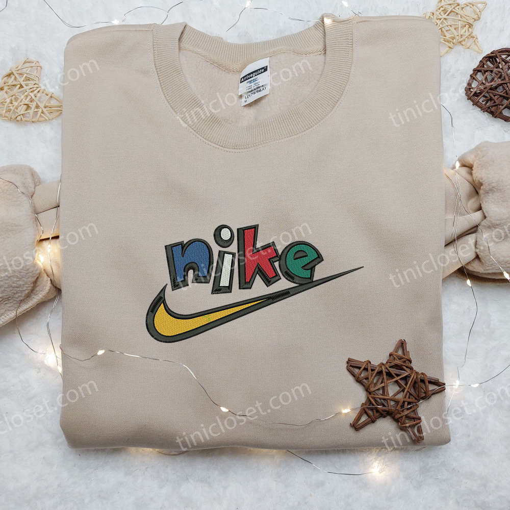 Colors Nike x Swoosh: Stylish Embroidered Shirt for Brand Enthusiasts – Customized Nike Embroidery