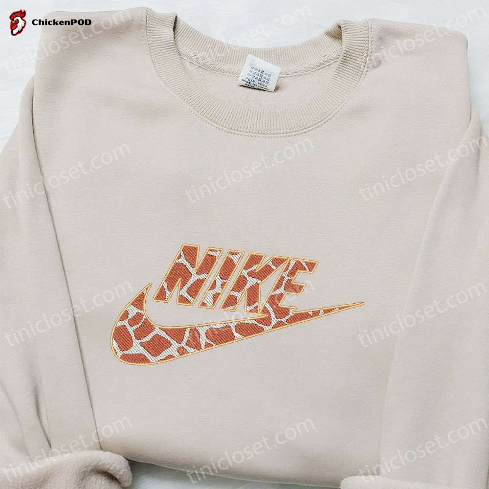 Giraffe Pattern x Nike Embroidered Sweatshirt – Custom Shirt for Family Gifts