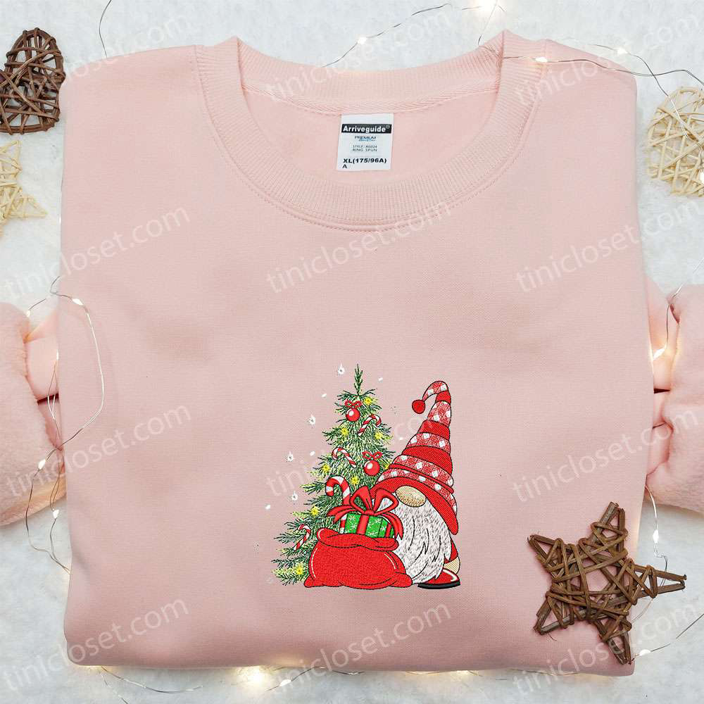 Christmas Gnome Hoodie: Festive Embroidered Sweatshirt for the Perfect Family Gift