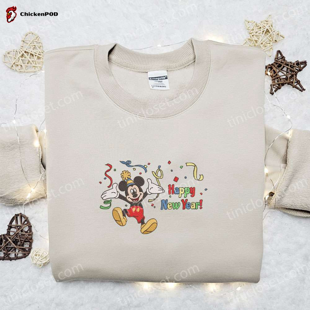 Mickey Happy New Year Cartoon Embroidered Sweatshirt Disney Characters Merry Christmas Shirt Best Christmas Day Gift Ideas