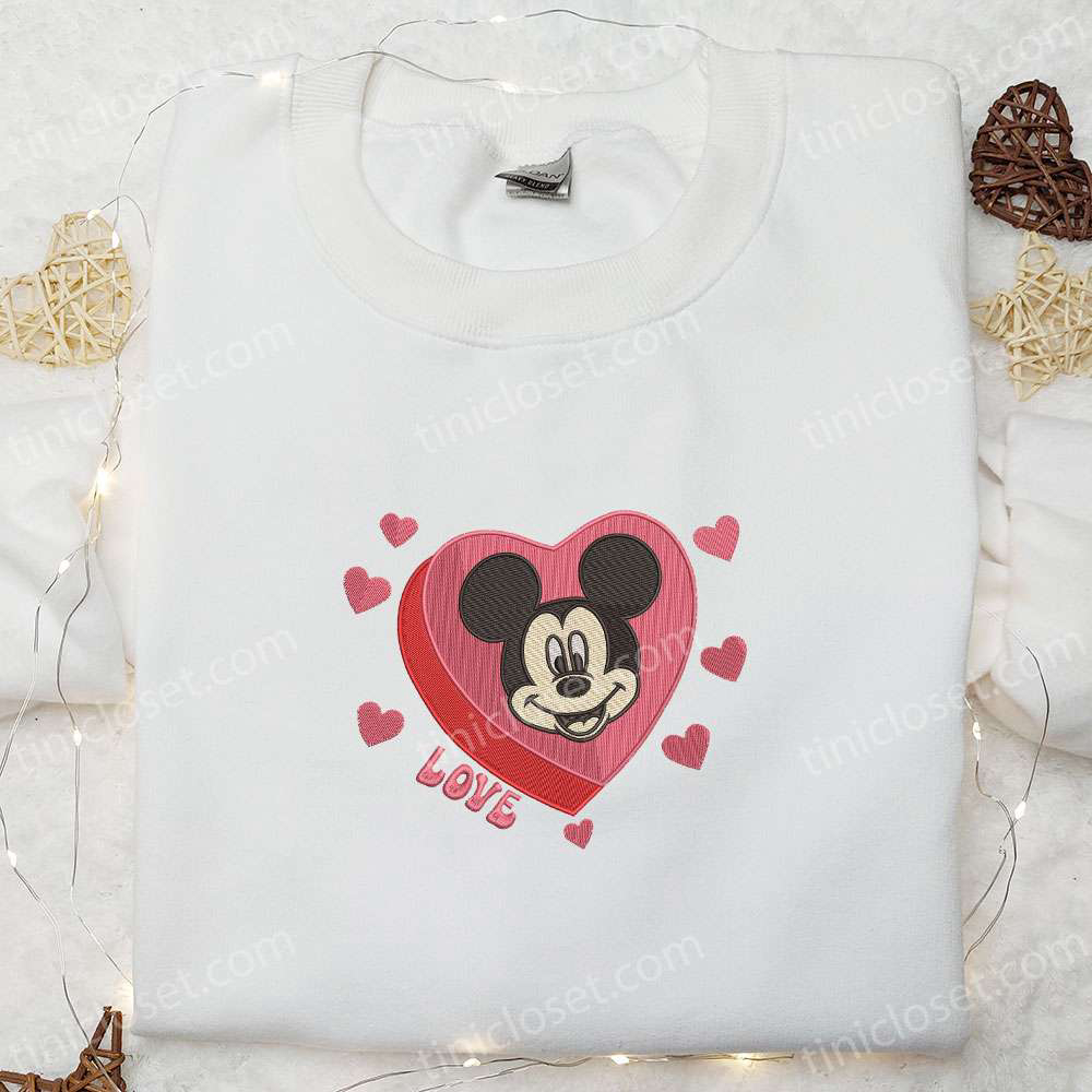 Disney Characters Embroidered Shirt & Hoodie: Perfect Family Gift Mickey Hearts Love Design