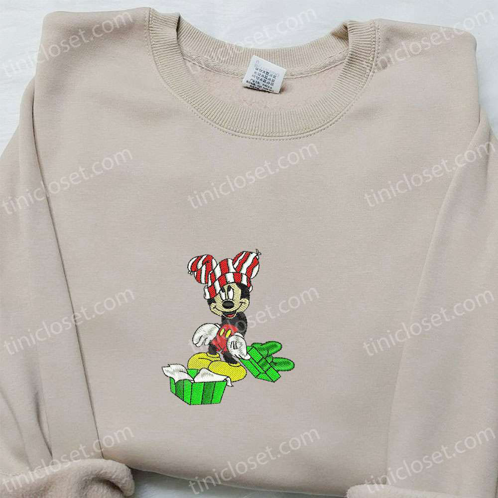 Mickey Christmas Gift Hat Shirt & Disney Characters Hoodie: Best Family Christmas Gifts