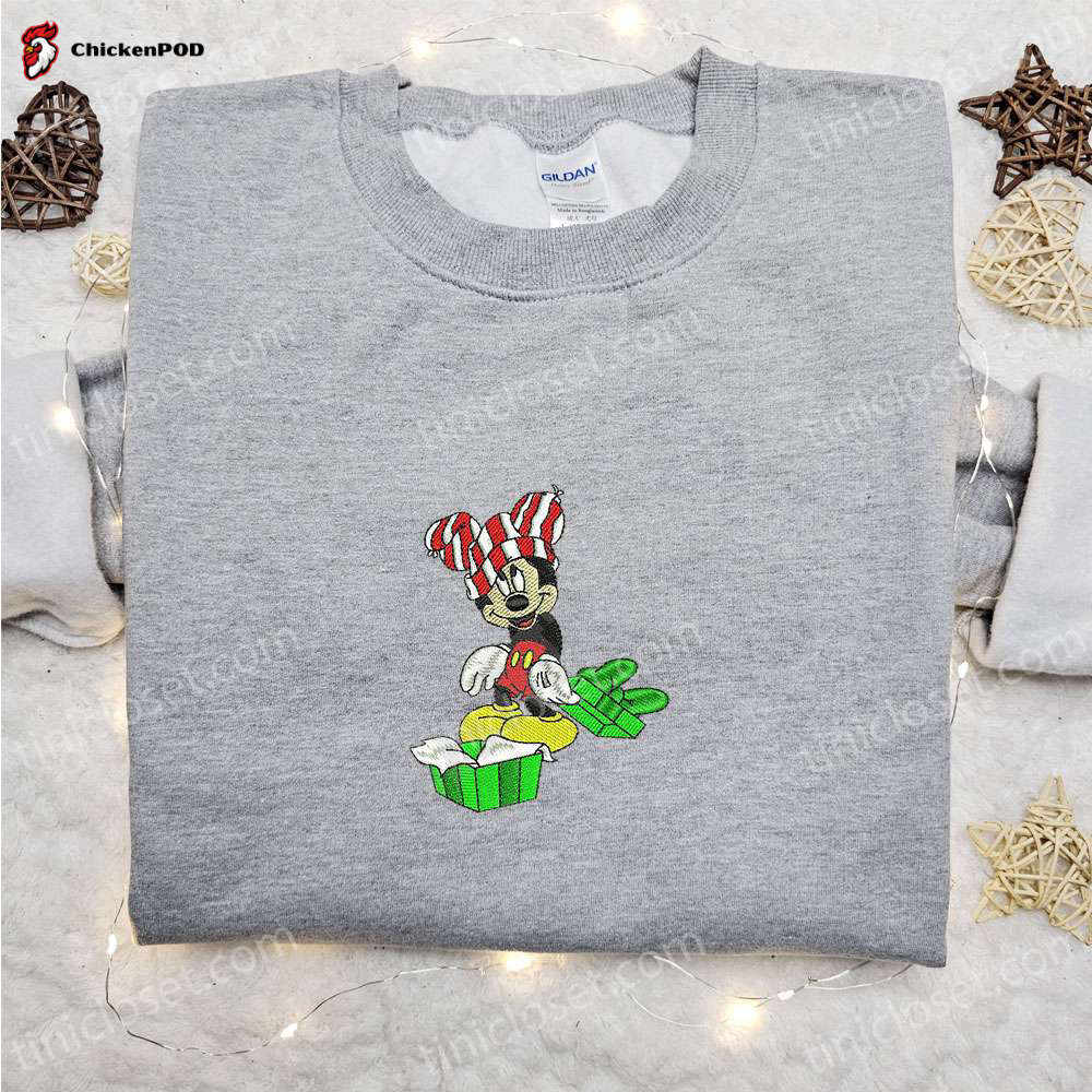 Mickey Christmas Gift Hat Shirt & Disney Characters Hoodie: Best Family Christmas Gifts