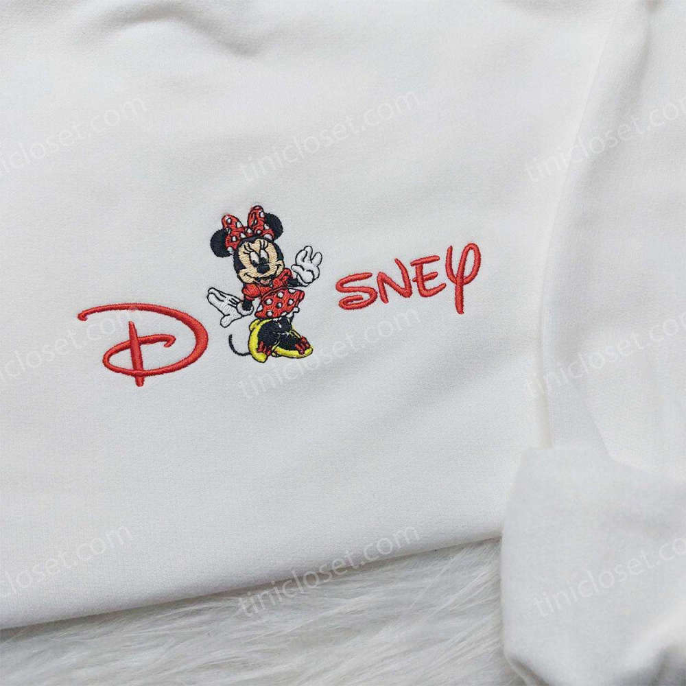 Disney Minnie Embroidered Sweatshirt: Stylish Disney Hoodie for the Whole Family