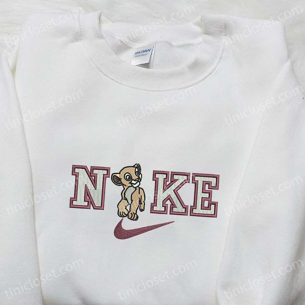 Disney Characters Embroidered Nike Sweatshirt Hoodie & T-shirt: Simba Cartoon Design