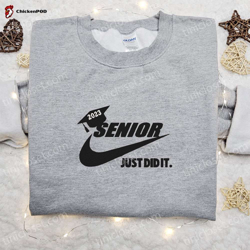 Senior 2023 x Nike Embroidered Hoodie & Shirt: Best Back to School Gift Ideas for Family