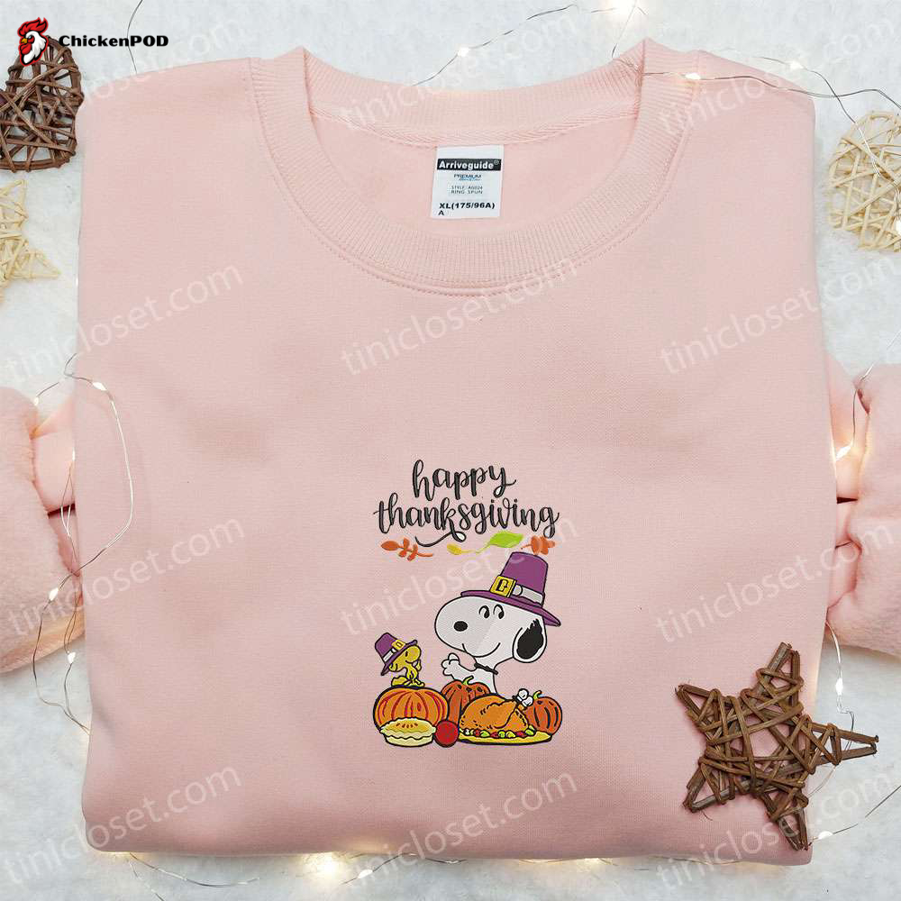 Snoopy & Woodstock Christmas Embroidered Shirt & Peanuts Cartoon Hoodie: Best Family Christmas Gifts