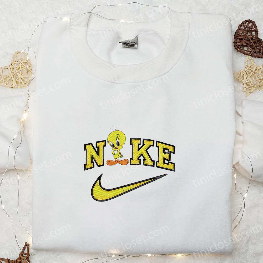 Tweety x Nike Cartoon Embroidered Sweatshirt: Disney Characters Shirt – Best Gift Ideas for Family